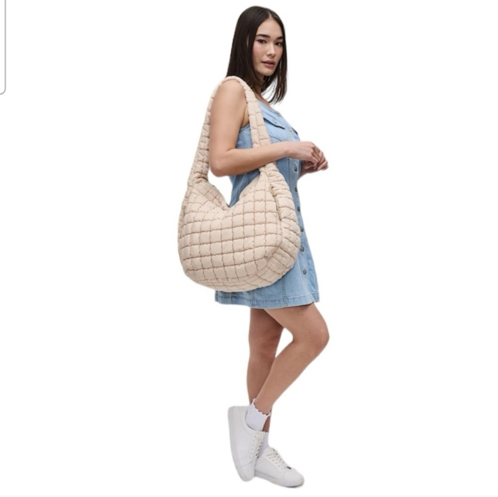 NWT VIRAL Urban Expressions Puffy Quilted Carry-All Crossbody Bag cream - Picture 4 of 11